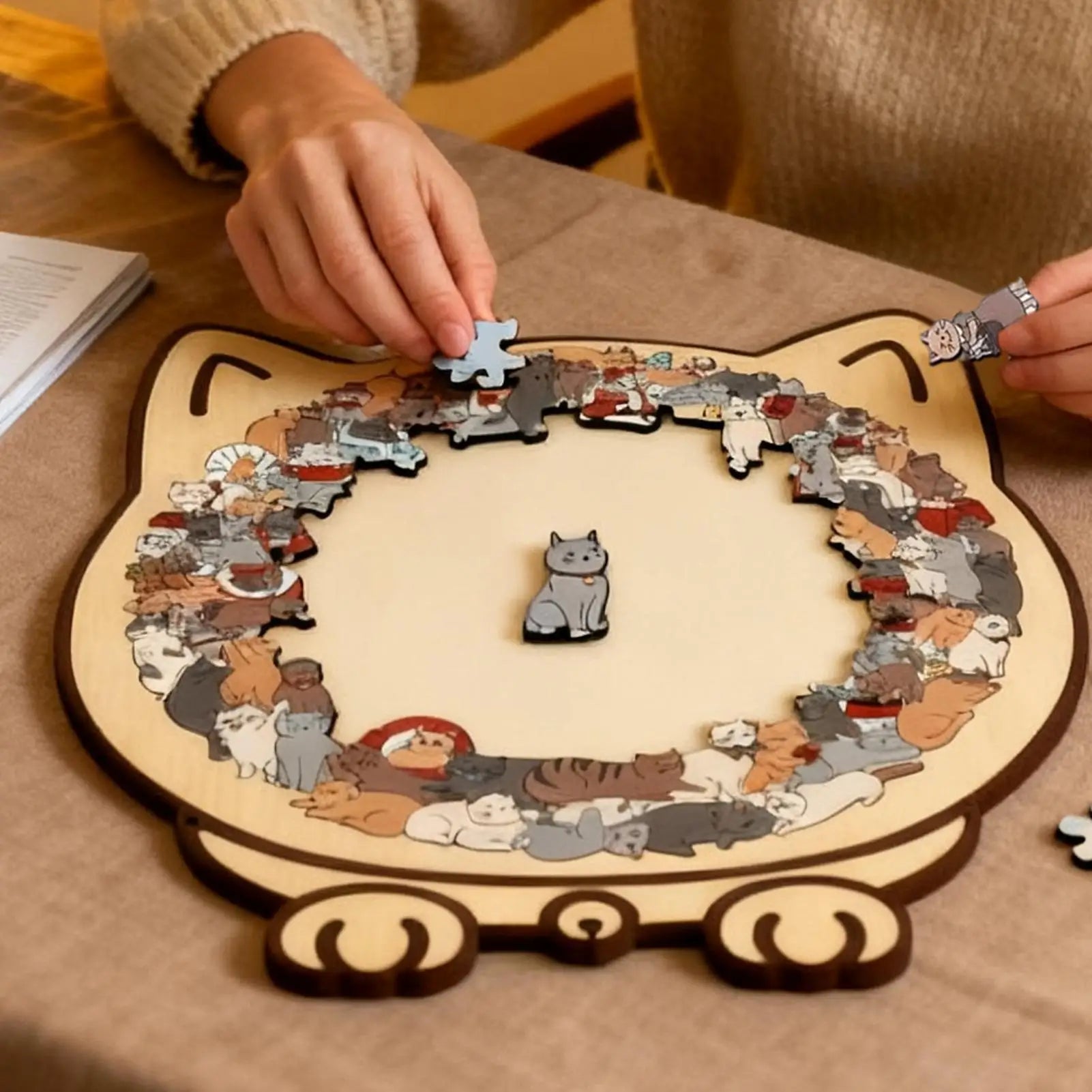 Morandi Cat-Shaped Wooden Puzzle