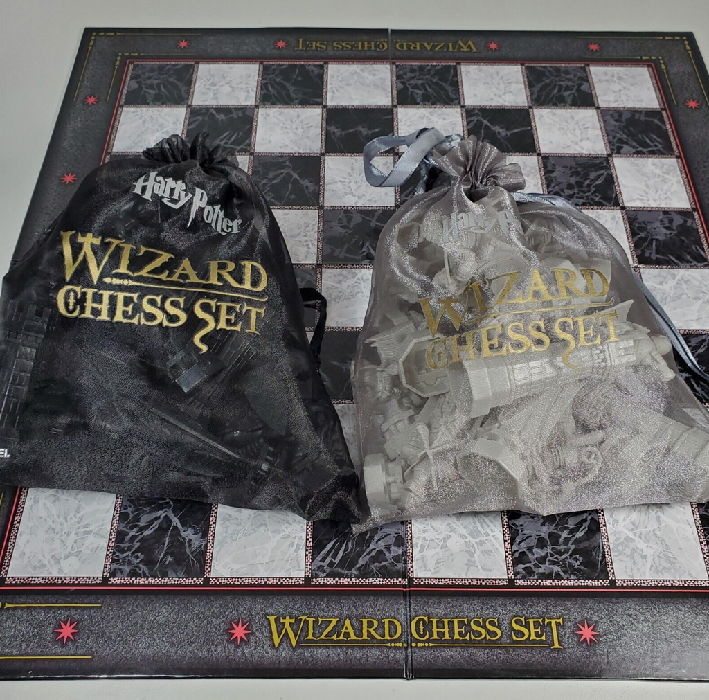 Harry Potter Wizard Chess Set