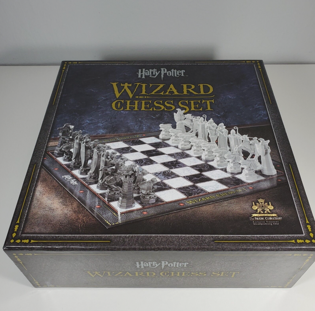 Harry Potter Wizard Chess Set