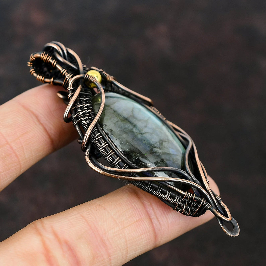 Labradorite Copper Pendant - Gymattic